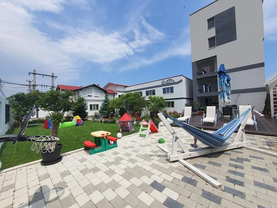 Anacris Guesthouse CM 19
