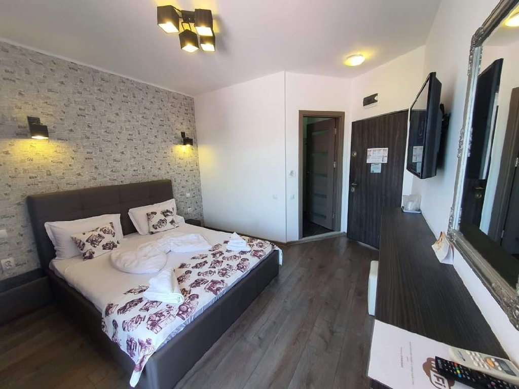 Anacris Guesthouse CM 2