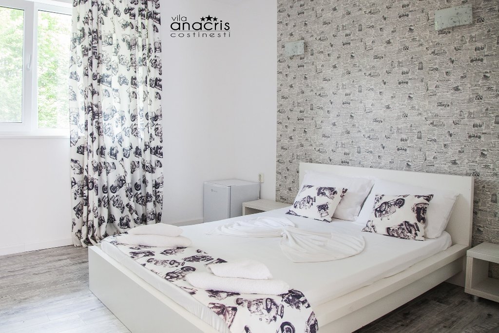 Anacris Guesthouse CM 5