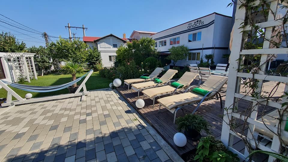Anacris Guesthouse CM 16