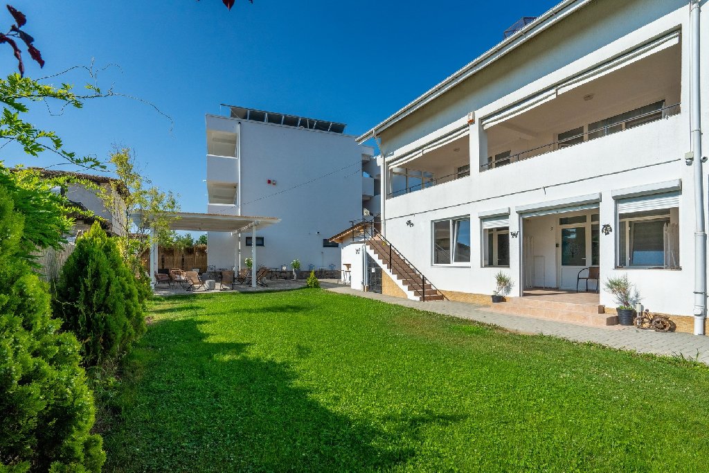 Vila SPOT CM 1