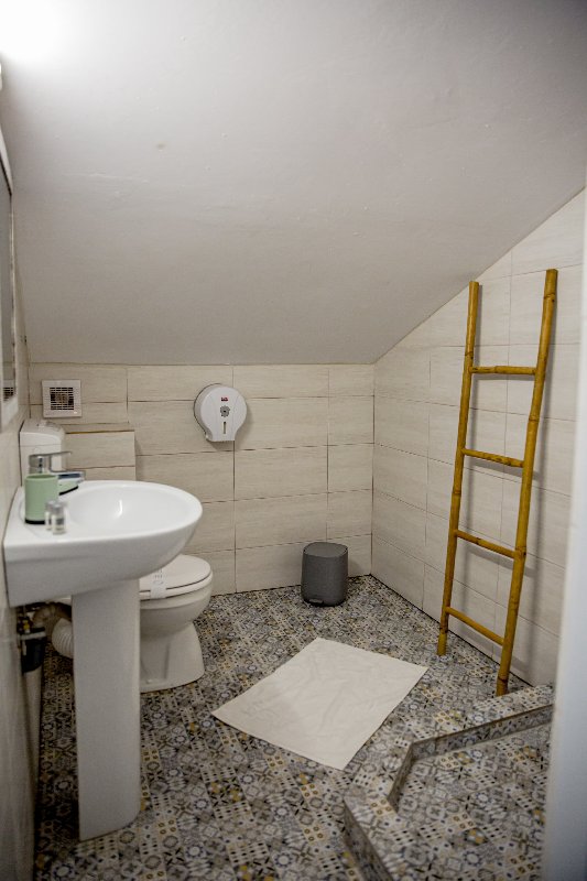 Vila SPOT CM 12