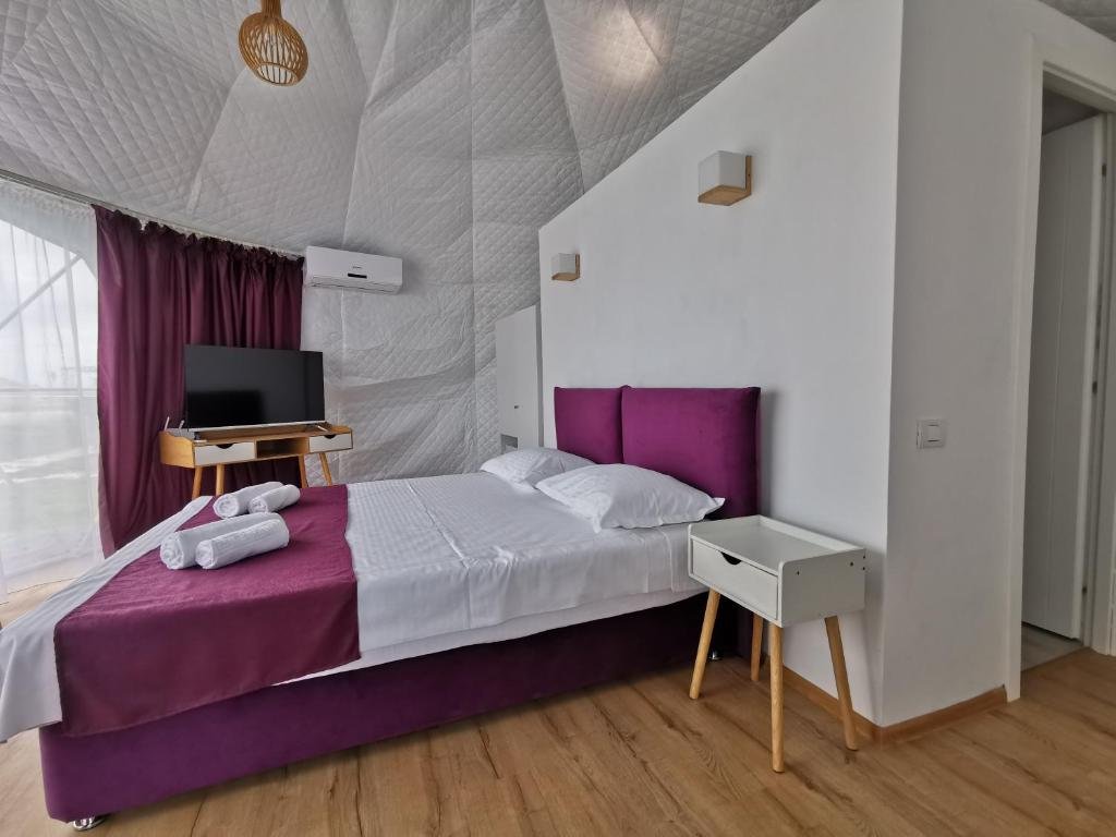 GLAMPING BY THE SEA CM 3
