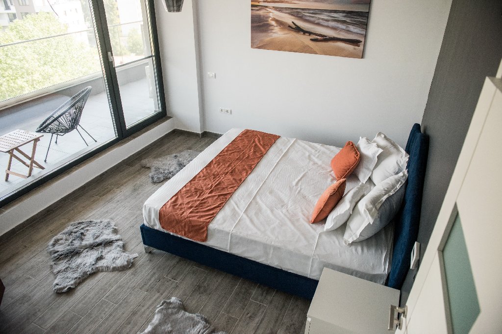 Diamond View Apartments CM 5