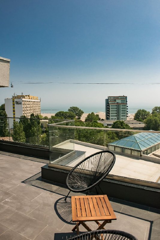 Diamond View Apartments CM 13