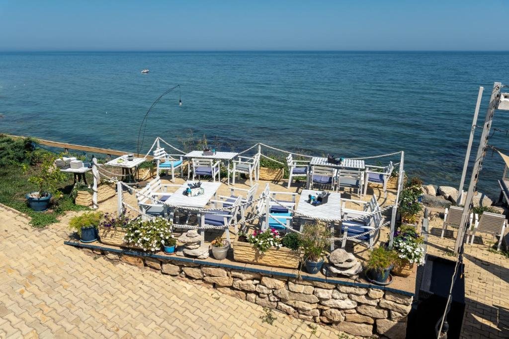 Sea and Sky Villas CM 8