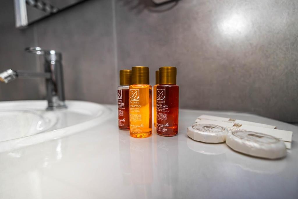OBA Luxury Boutique CM 5