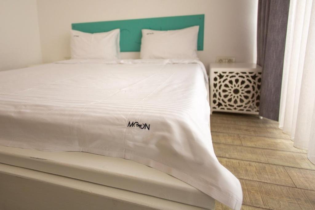 The Moon Villas CM 3