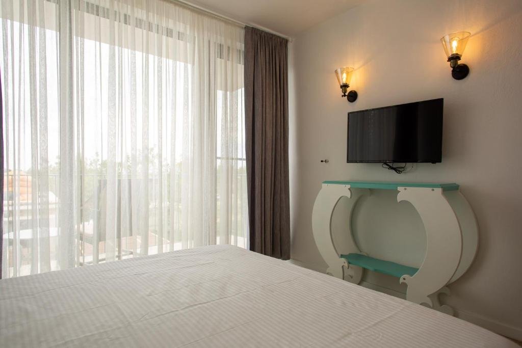 The Moon Villas CM 5
