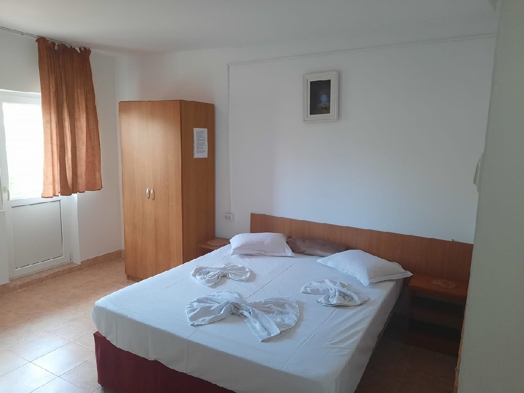Sea Breeze Hostel CM 2