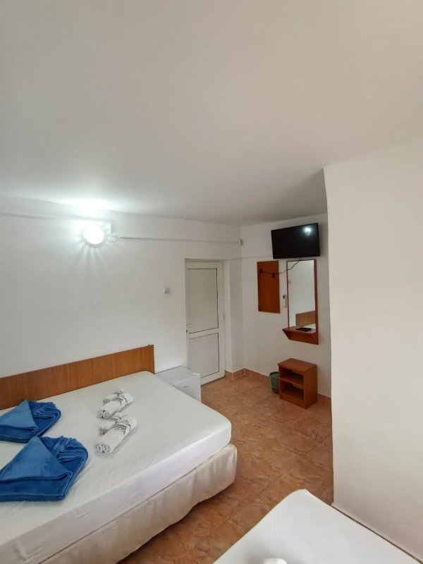 Sea Breeze Hostel CM 9