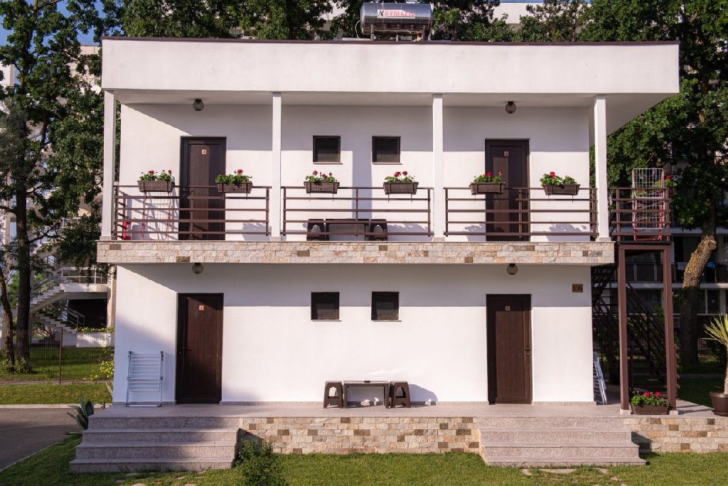 Bungalowuri LA MARE CM 4