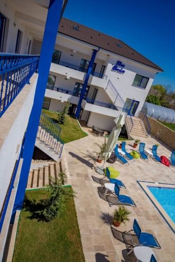 Camere de Inchiriat Blue Border CM 3