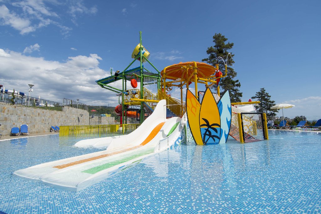 NEVIS RESORT 9