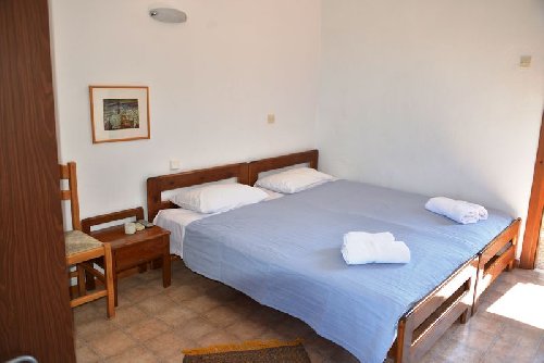 ARGIRO STUDIOS SKALA RAXONI 3