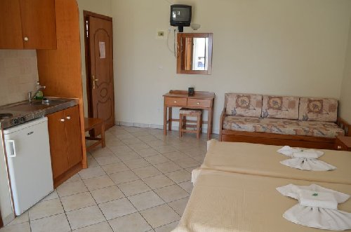 FOTINI BEACH STUDIOS GOLDEN BEACH 6