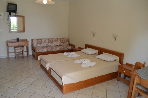 FOTINI BEACH STUDIOS GOLDEN BEACH 7