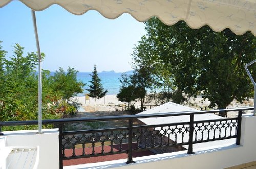 FOTINI BEACH STUDIOS GOLDEN BEACH 8