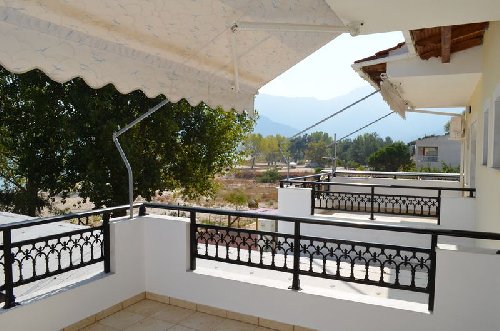 FOTINI BEACH STUDIOS GOLDEN BEACH 9