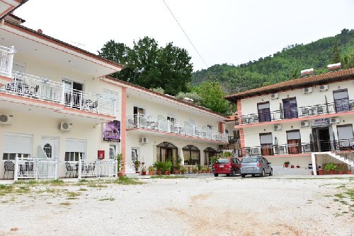 DELFINI HOTEL SKALA POTAMIA 1