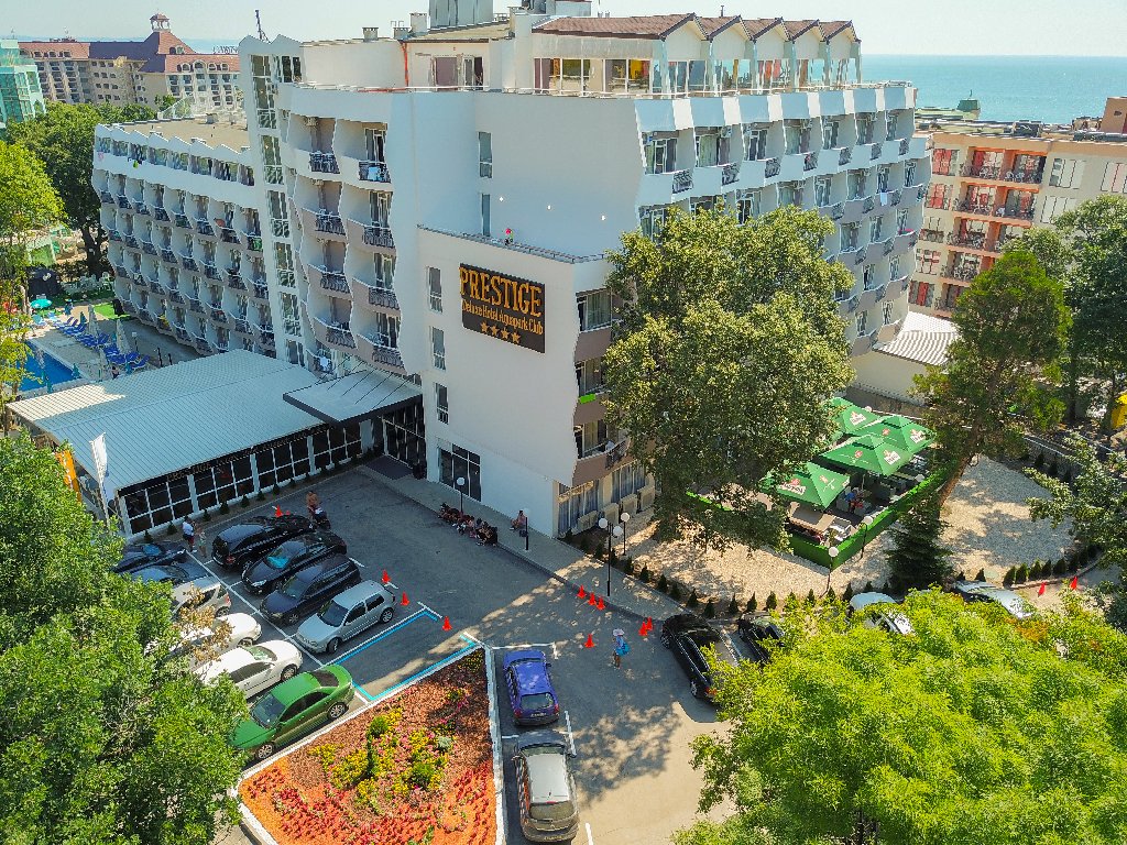 PRESTIGE DELUXE AQUAPARK CLUB 3