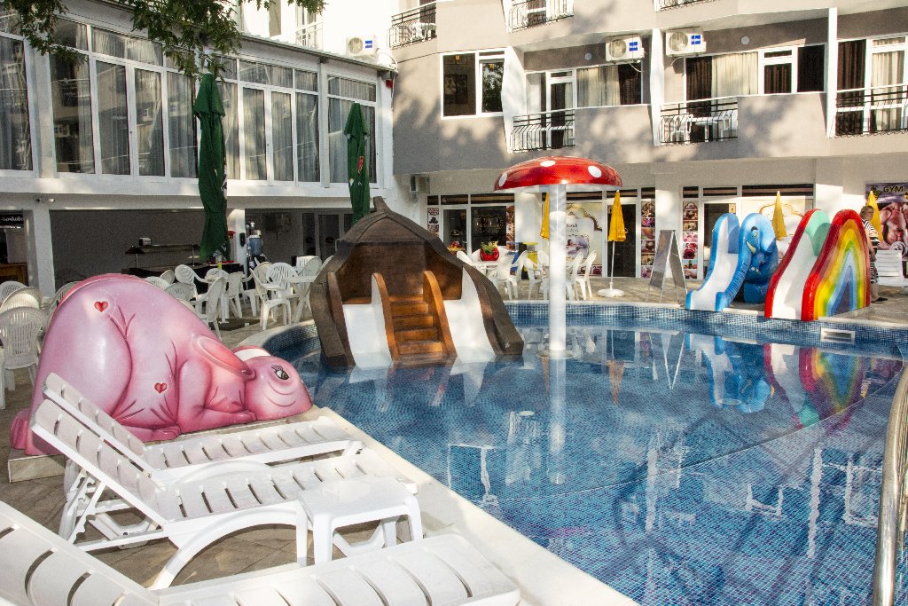 PRESTIGE DELUXE AQUAPARK CLUB 7