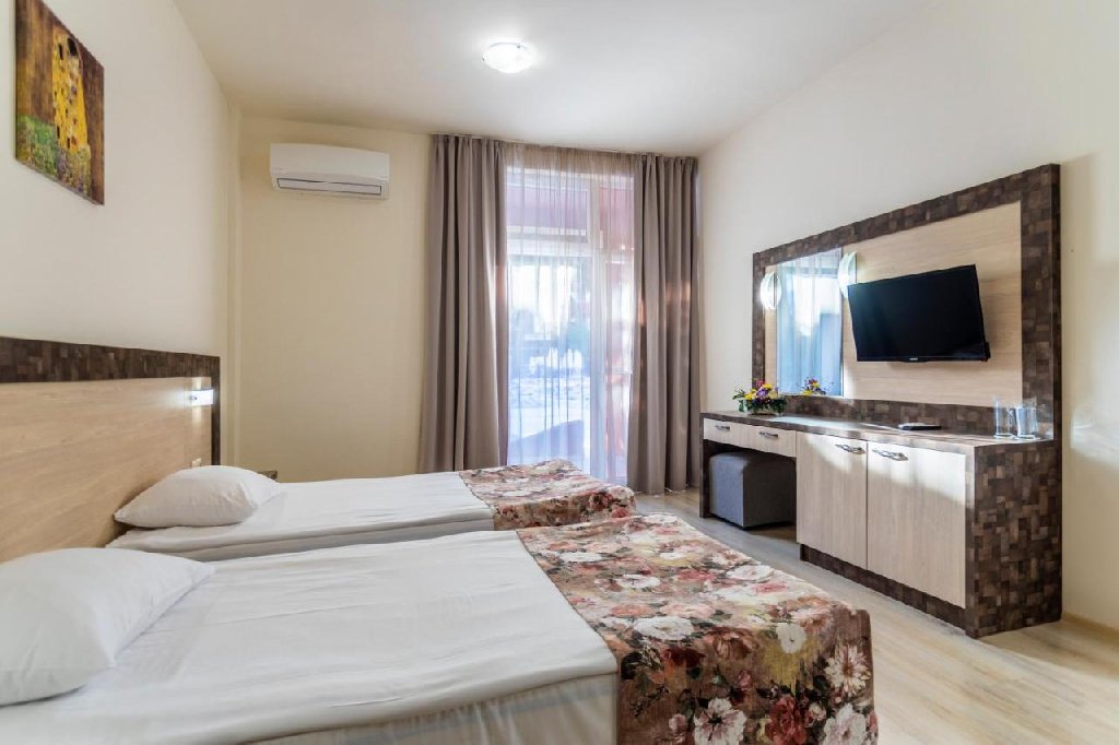 MPM ASTERIA FAMILY SUNNY BEACH 5