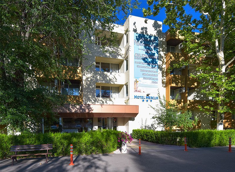 Complex Mediteranean 12