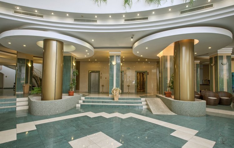 SAVOY 10