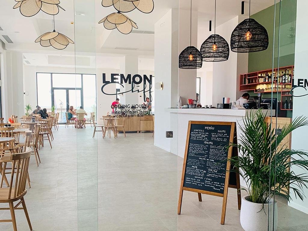 LEMON CLIFF LUXURY CM 4