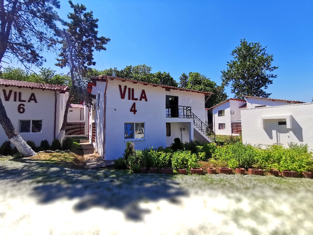 Apartamente Liliacul 3* 2