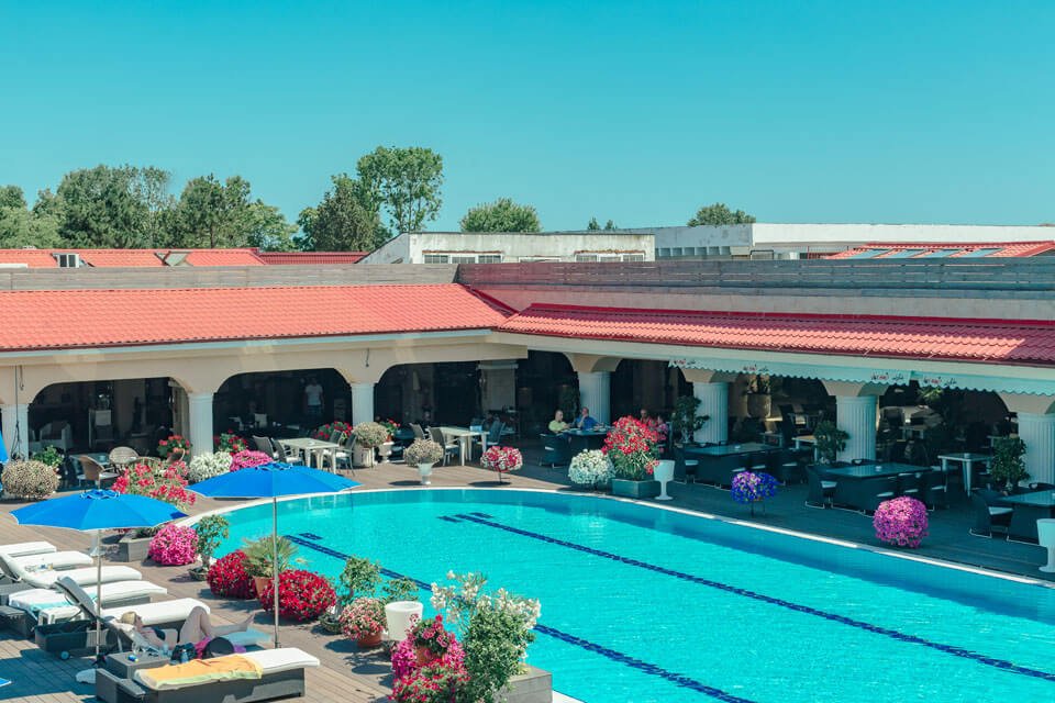 VOX MARIS GRAND RESORT CM 7