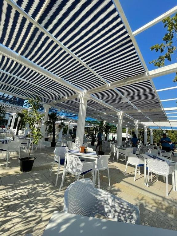 GRAND HOTEL CARAIMAN 10