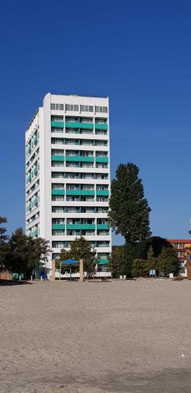 RIVIERA 2