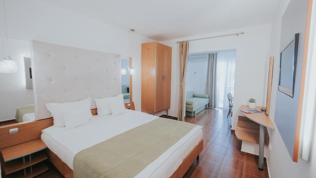 MODERN All Inclusive 5