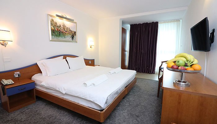 Hotel Bavaria Blu CM 19