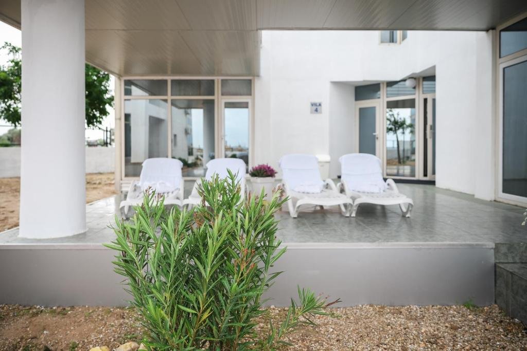 AVENUE PALM CM 5