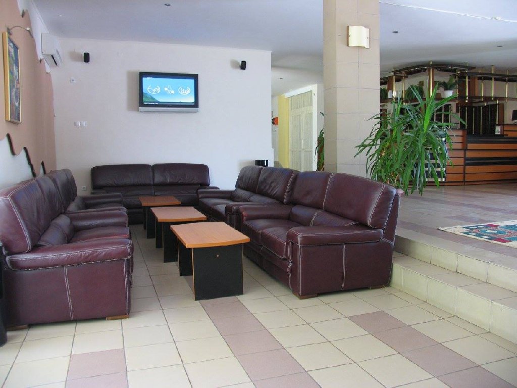 METROPOL 8